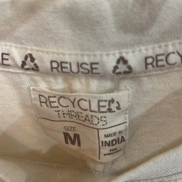 Recycle Threads crop Top Size M - Picture 2 of 3